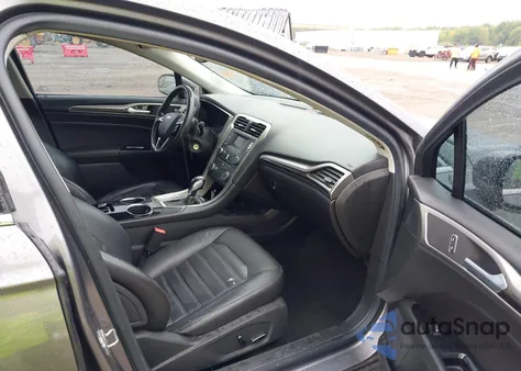 2013 Ford Fusion Se z USA, uszkodzony, nr VIN 3FA6P0H95DR220058